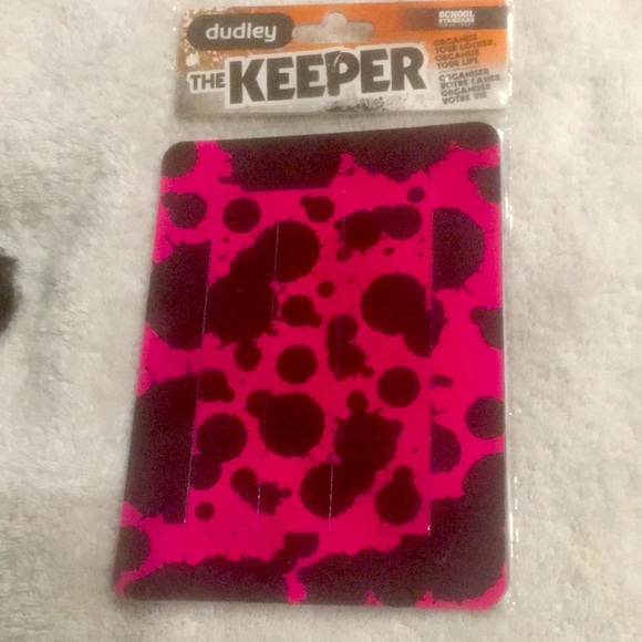 7 pc. Magnetic Photo Frame and organizer For Fridge & Lockers - Picture 9 of 13